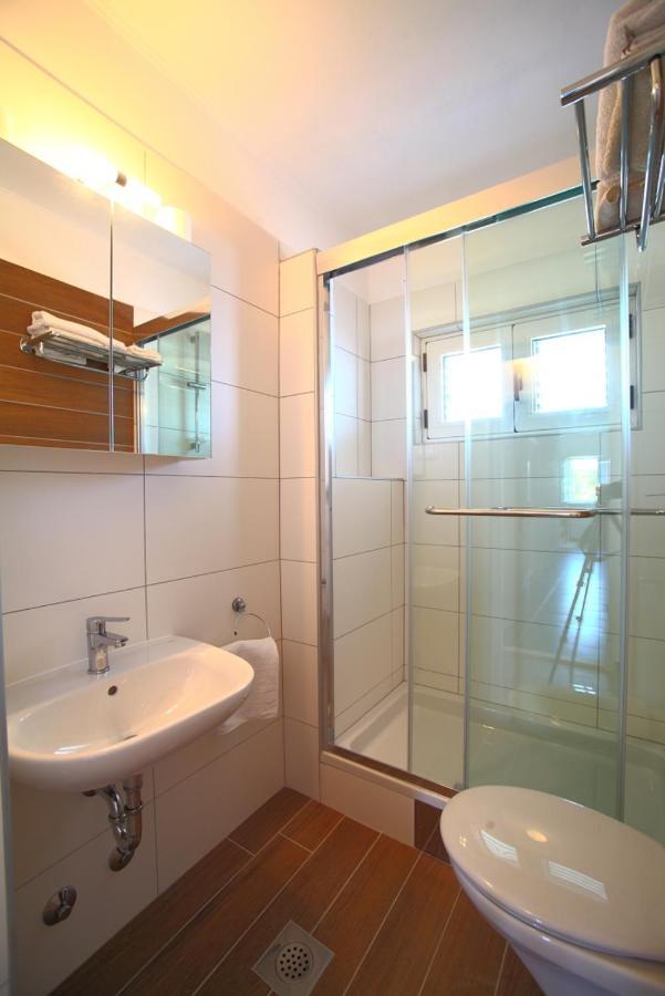 Villa Veli Nova Zavala Chambre photo